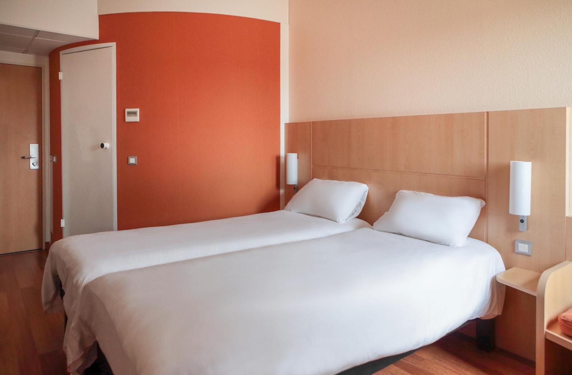 Ibis Beauvais Aeroport Hotel Luaran gambar