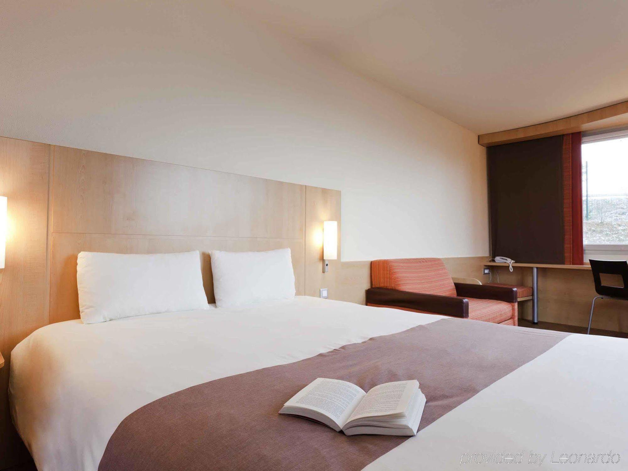 Ibis Beauvais Aeroport Hotel Luaran gambar